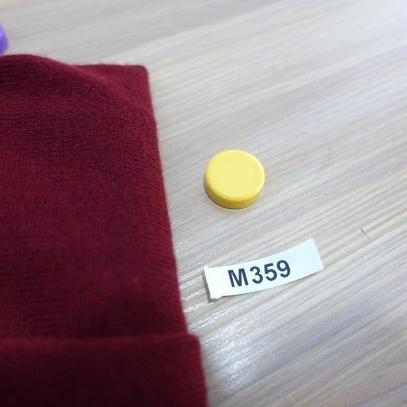 Burgundy V Neck Sweater Men Medium Wool Knit Pullover Jumper L/S Triblend J CREW - Picture 8 of 8